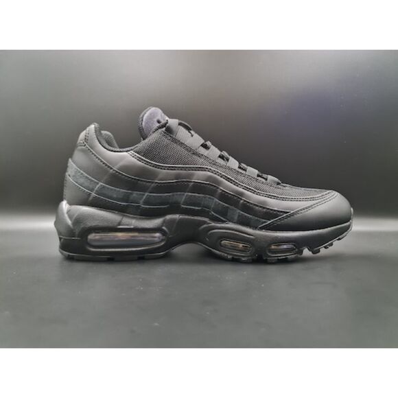 Nike Air Max 95 Essential Triple Black. Size 8.5  - CI3705-001 main image 5